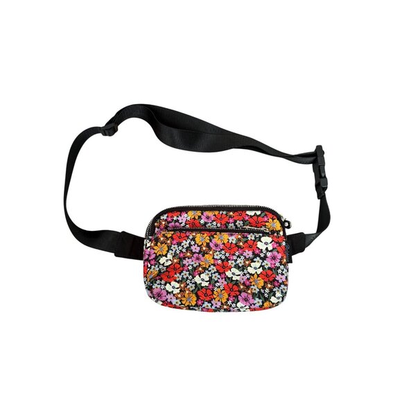 BRIGHTON Red Floral Adjustable Fanny Pack Waist Bag NEW NWOT - Picture 7 of 8